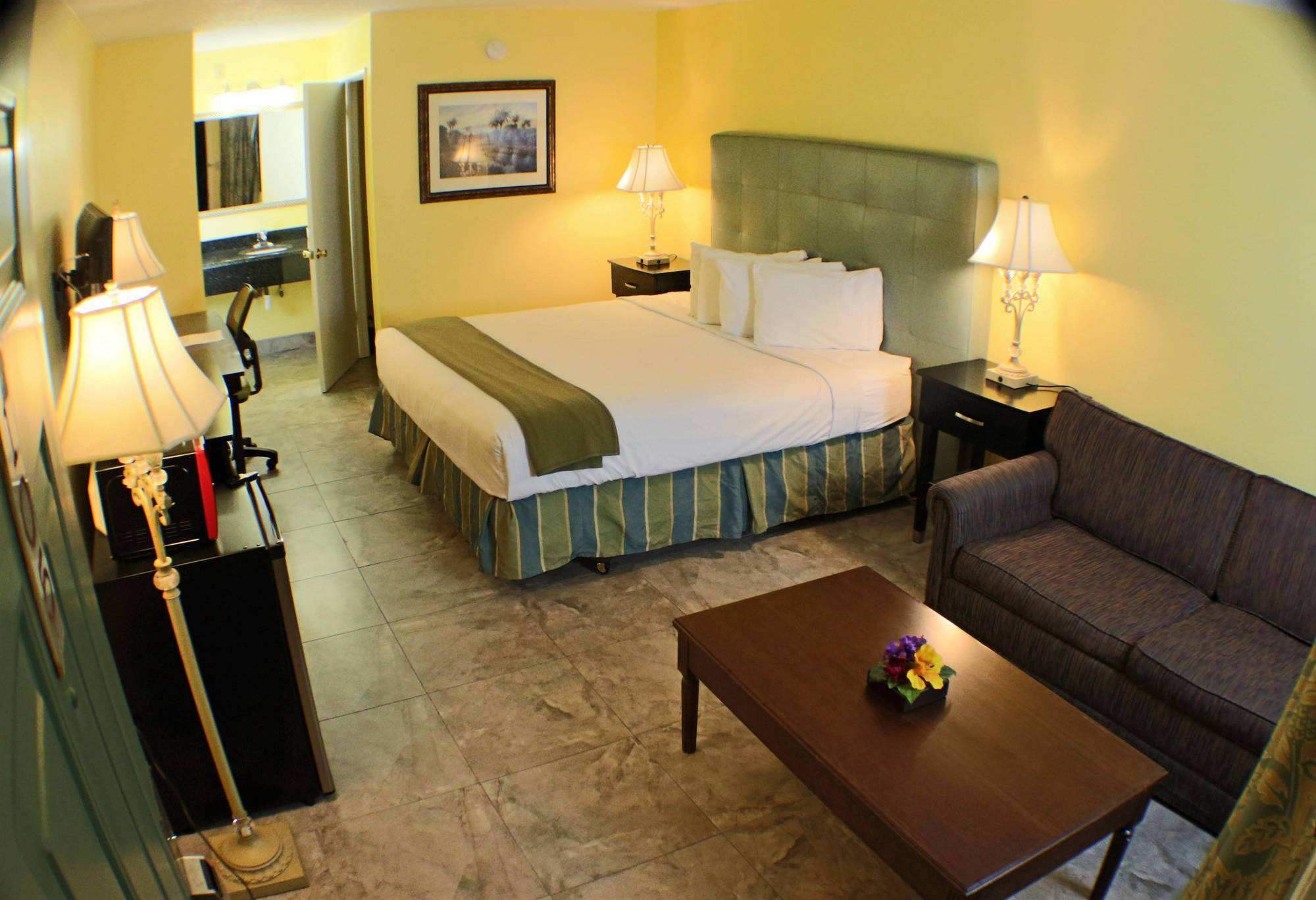 Hotel Shining Light Inn&suites