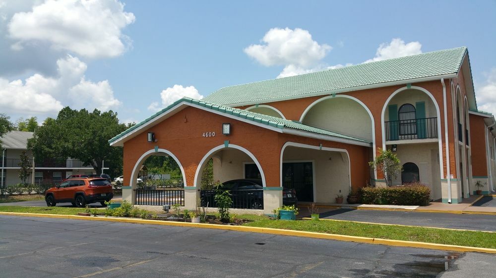 Hotel Shining Light Inn&suites 2*